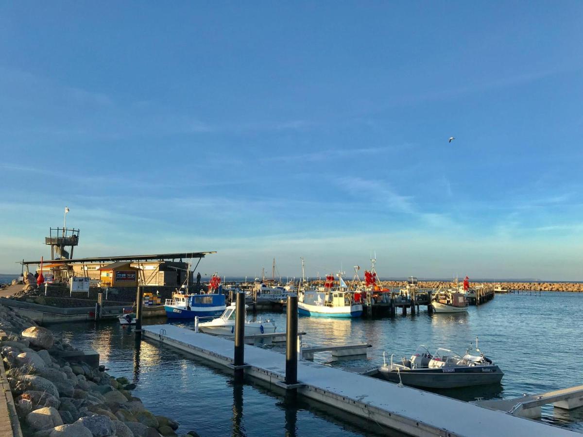 Dat-Klinkerhus Glowe Bagian luar foto