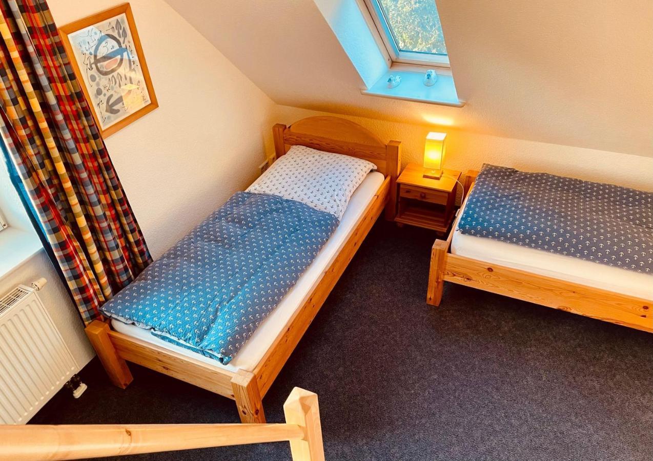 Dat-Klinkerhus Glowe Bagian luar foto